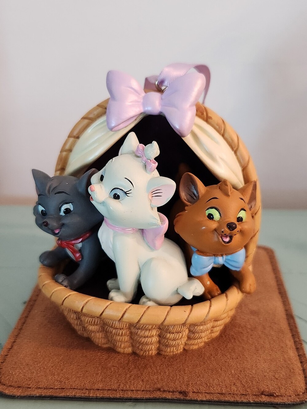 Disney Aristocats Sketchbook 2012 Ornament